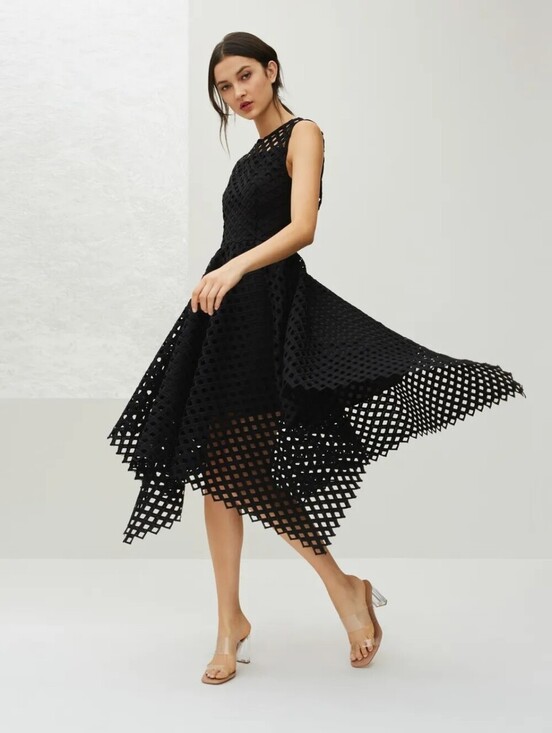 Bergdorf Goodman Dresses & Skirts - Milly Annemarie Lattice- Women's 6  Black Embroidered Handkerchief Dress  NWT